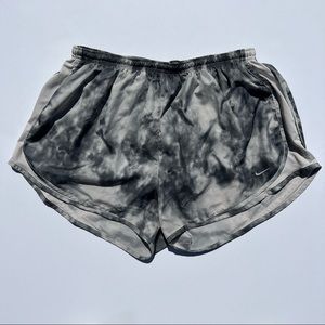 Nike Running Shorts - Women’s Sz XL
